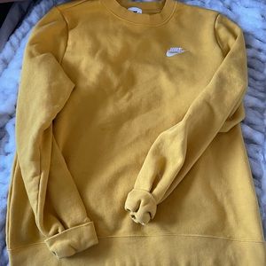 Nike sweatshirt
